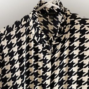 Ann Taylor Large Houndstooth Check Sz L
